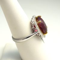 9.65 ct Oval Tourmaline Gemstone and Diamond Halo Ring, 14k - Image 3