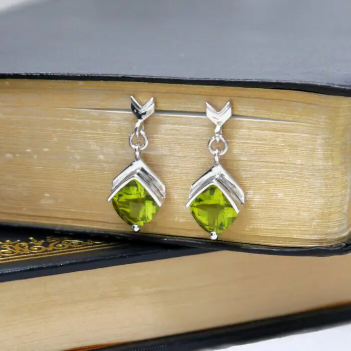 14k White Gold Checkboard Princess Cut Peridot Post Dangle Arrow Earrings - Image 3