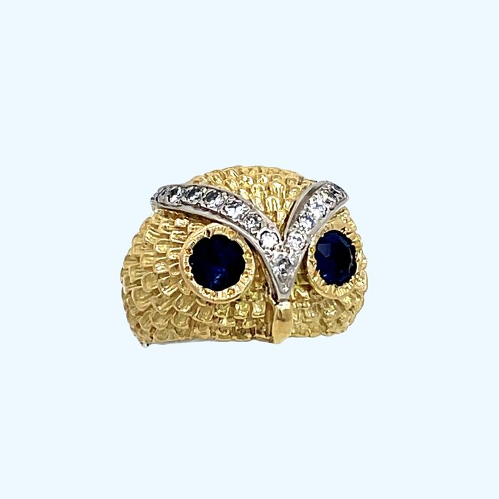 18k Yellow Gold Owl Ring with Diamonds & Sapphire Eyes - Image 2