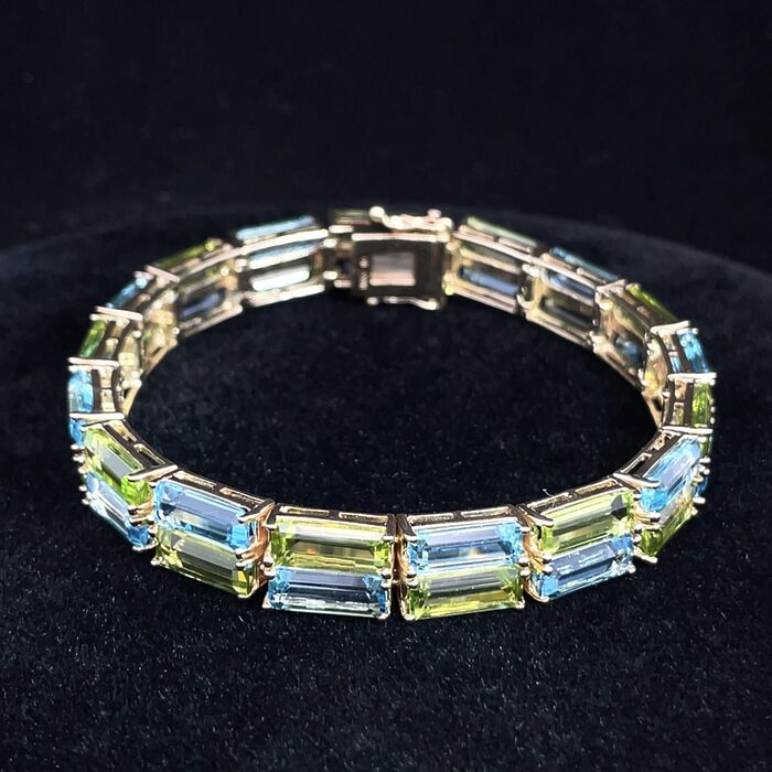 Blue Topaz & Peridot Bracelet in 14k Yellow Gold